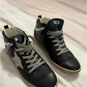 Golden Goose size 10